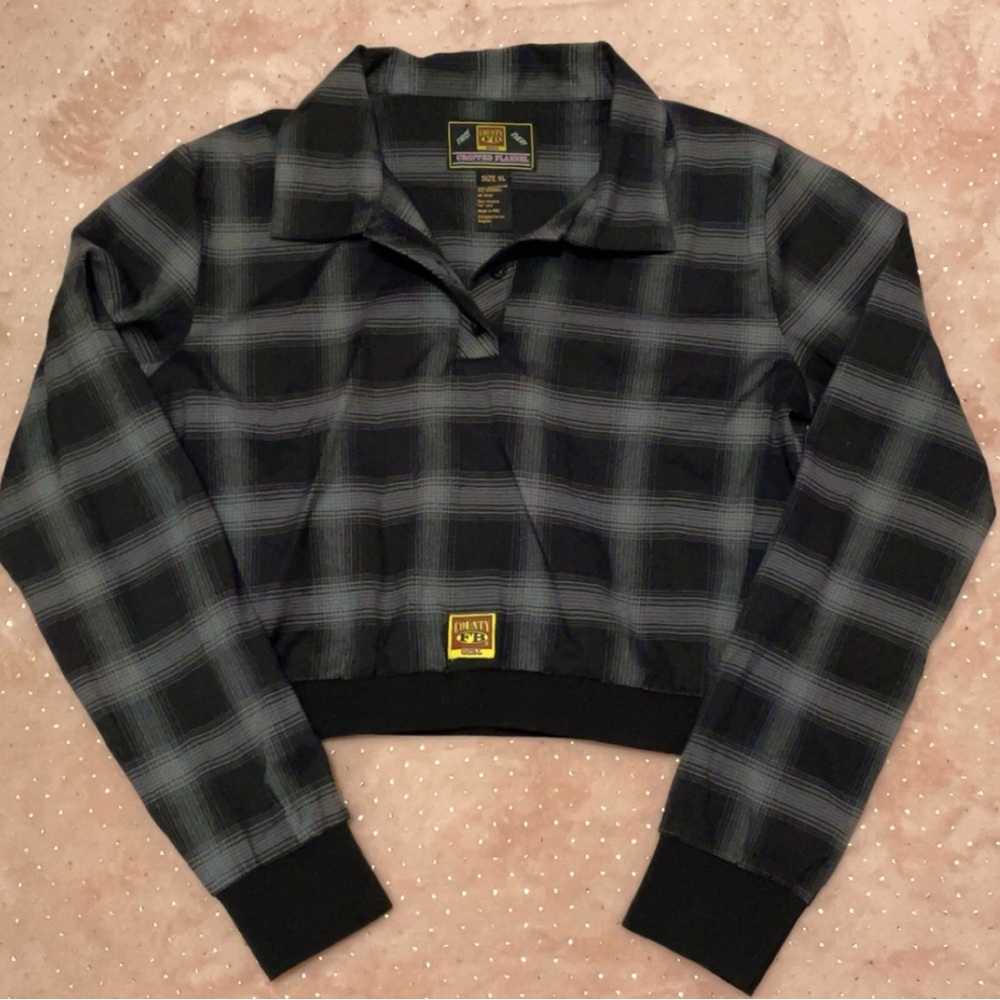 NWOT FB Country Girl Black & Gray Plaid Long Sleeve Crop Top Shirt Size XL